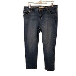 Fashion Bug Womens Size 16P Blue  Solid Crop Jeans